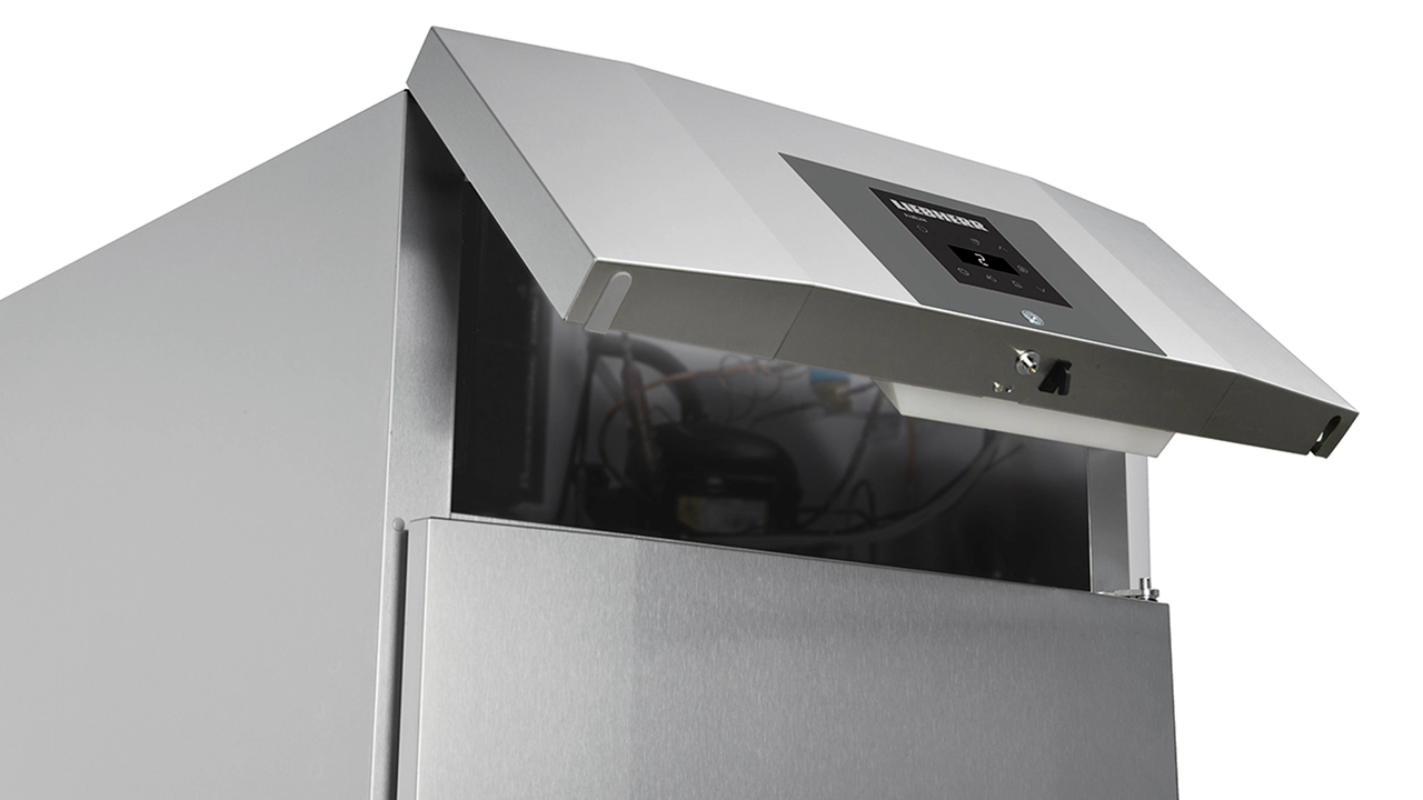 GGPv 6570 ProfiLine Reach-In freezers with top compressor - Liebherr